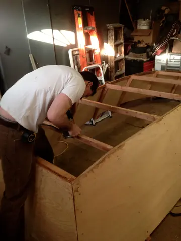 14 ft Rapid Robert: A Hull is Born!