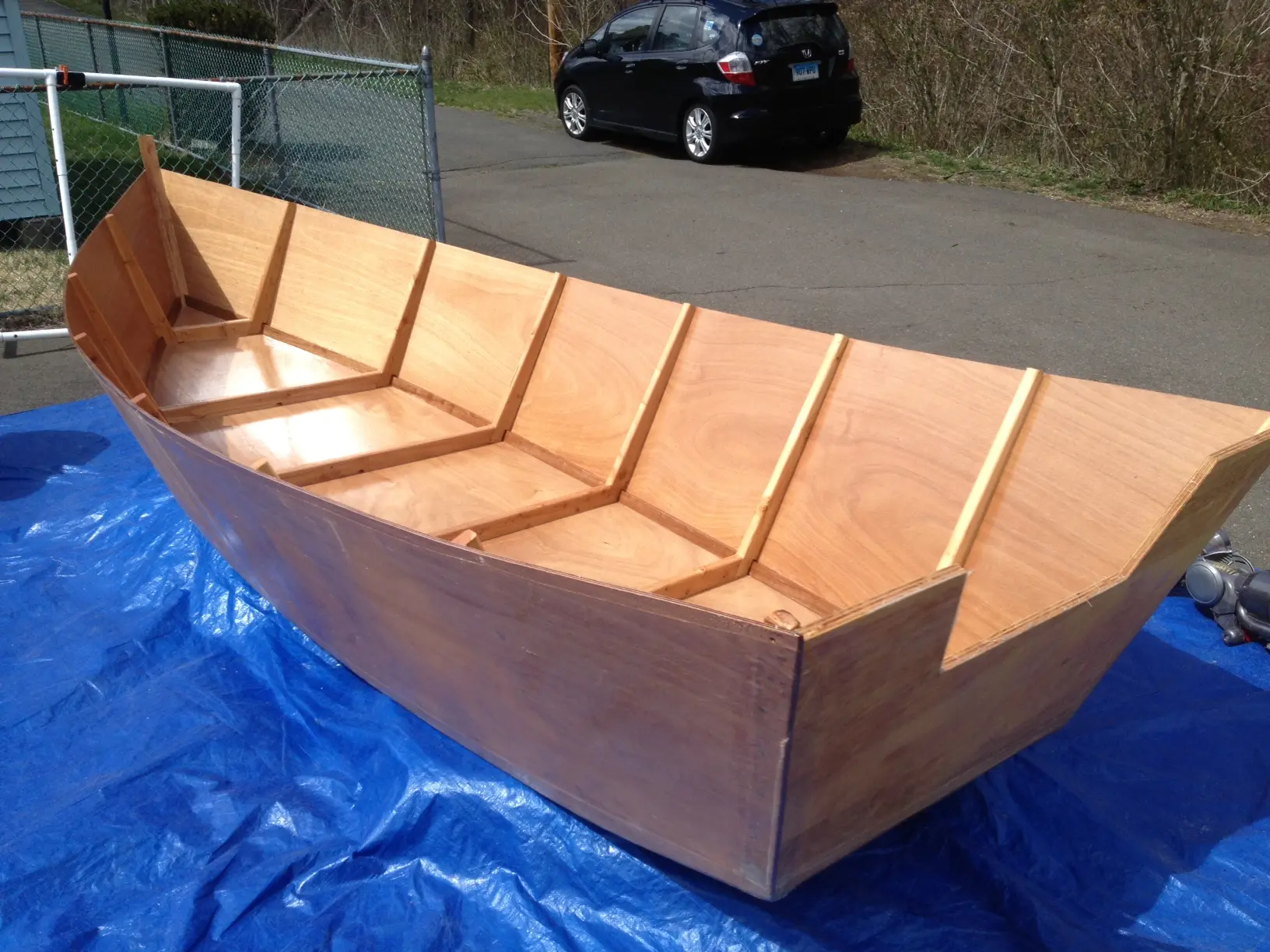 14 ft Rapid Robert: Sealin her up!