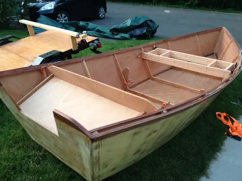 14 ft Rapid Robert: rowing seat!