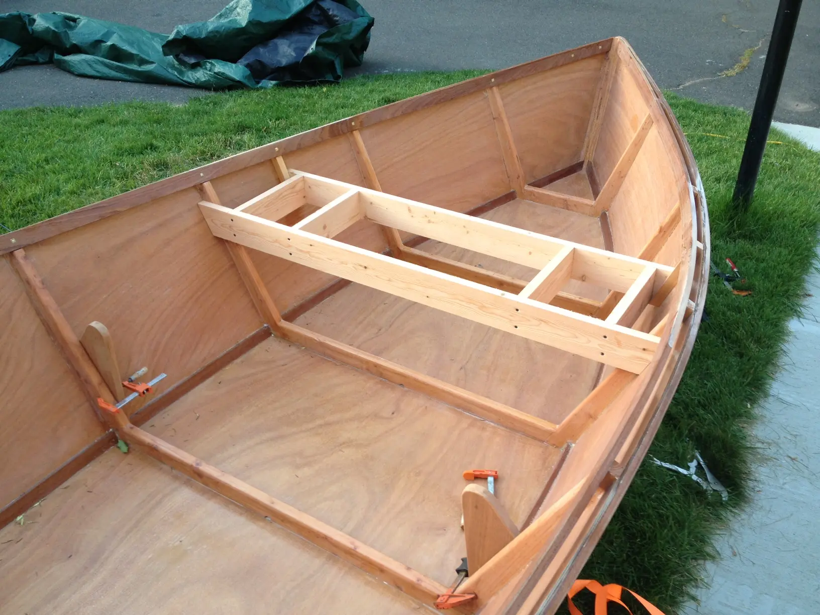 14 ft Rapid Robert: rowing seat!