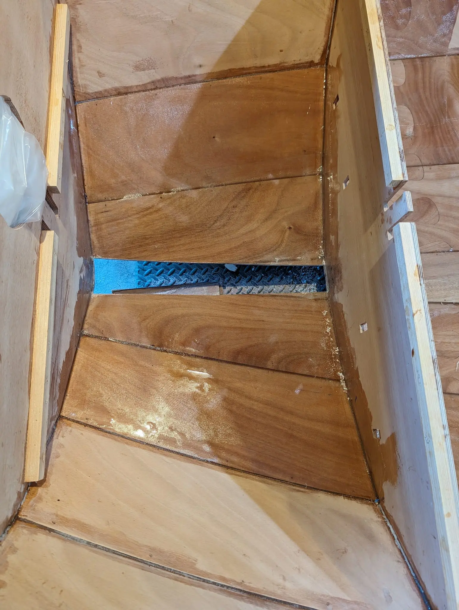 The Guider: Building and installing the rudder trunk
