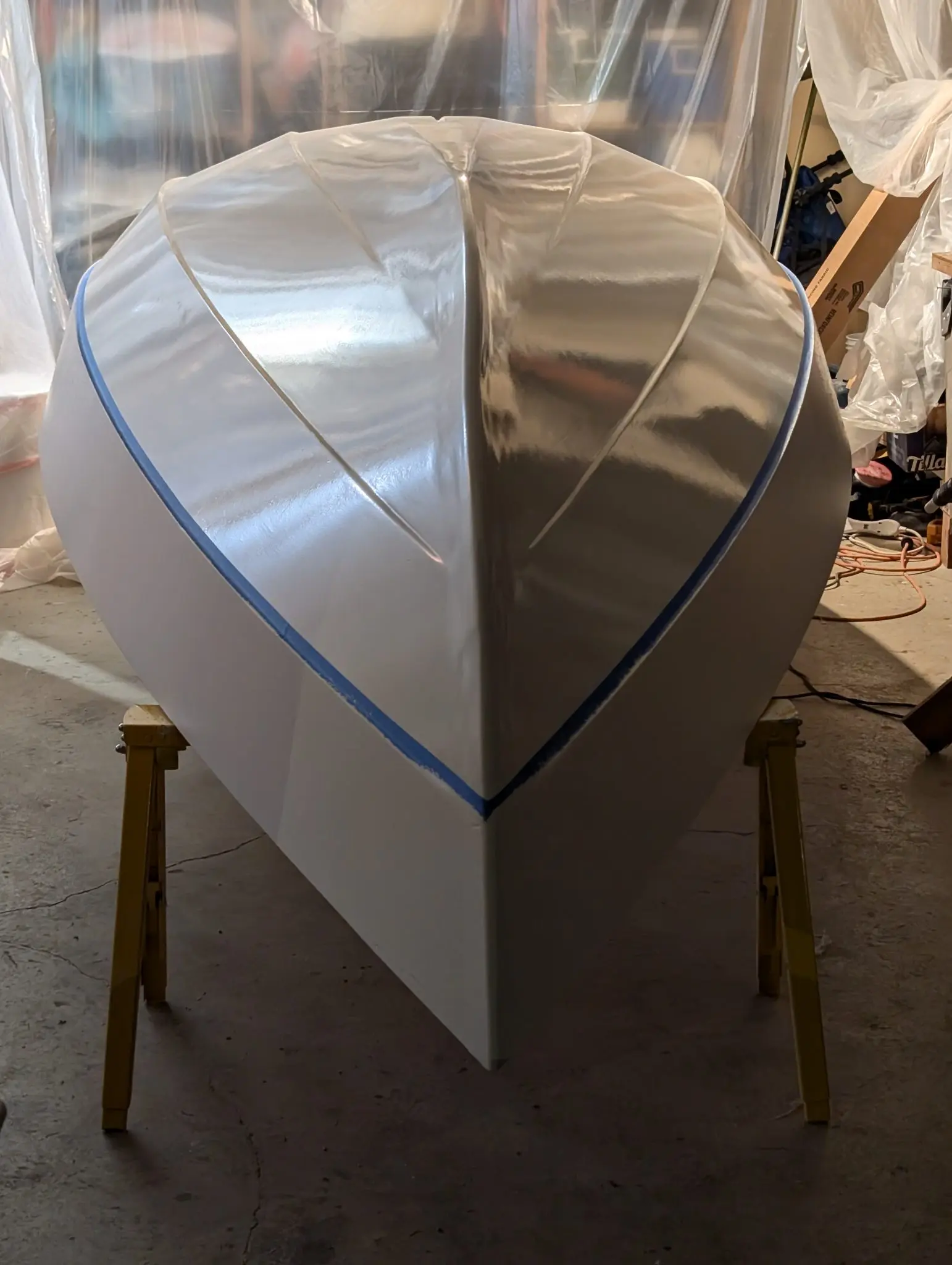 The Guider: Painting the hull