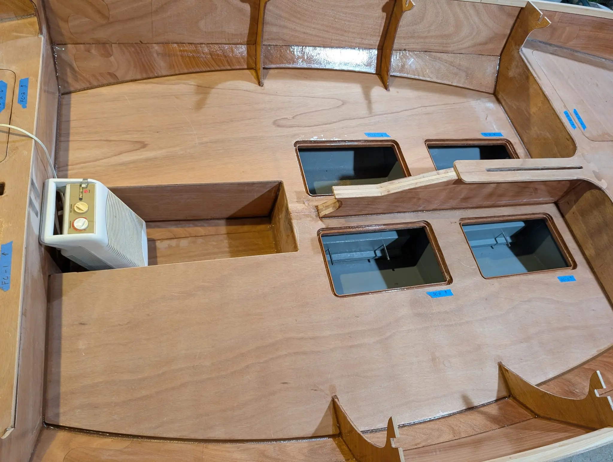 The Guider: Installed main cockpit decks
