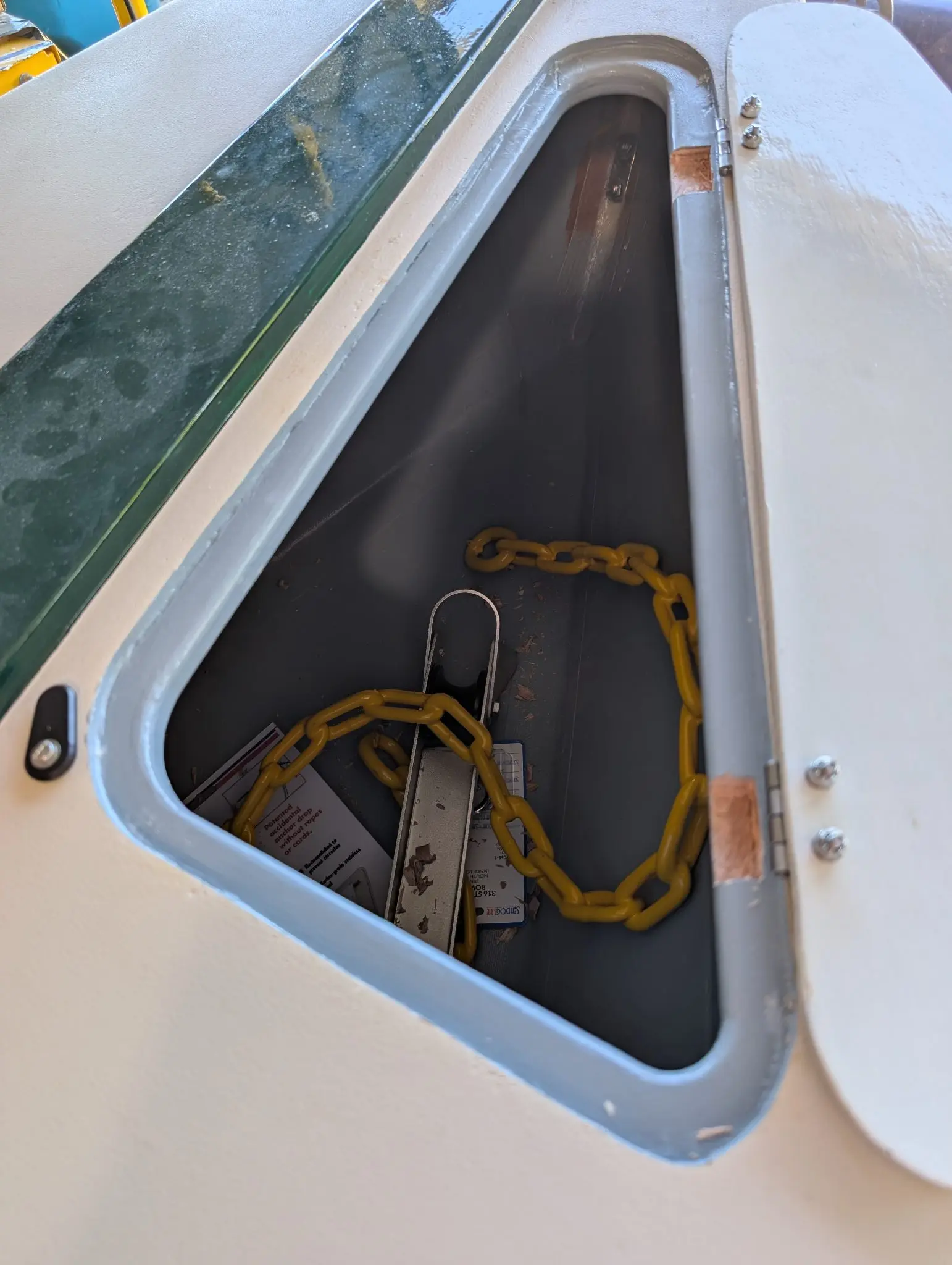 The Guider: Anchor locker hatch