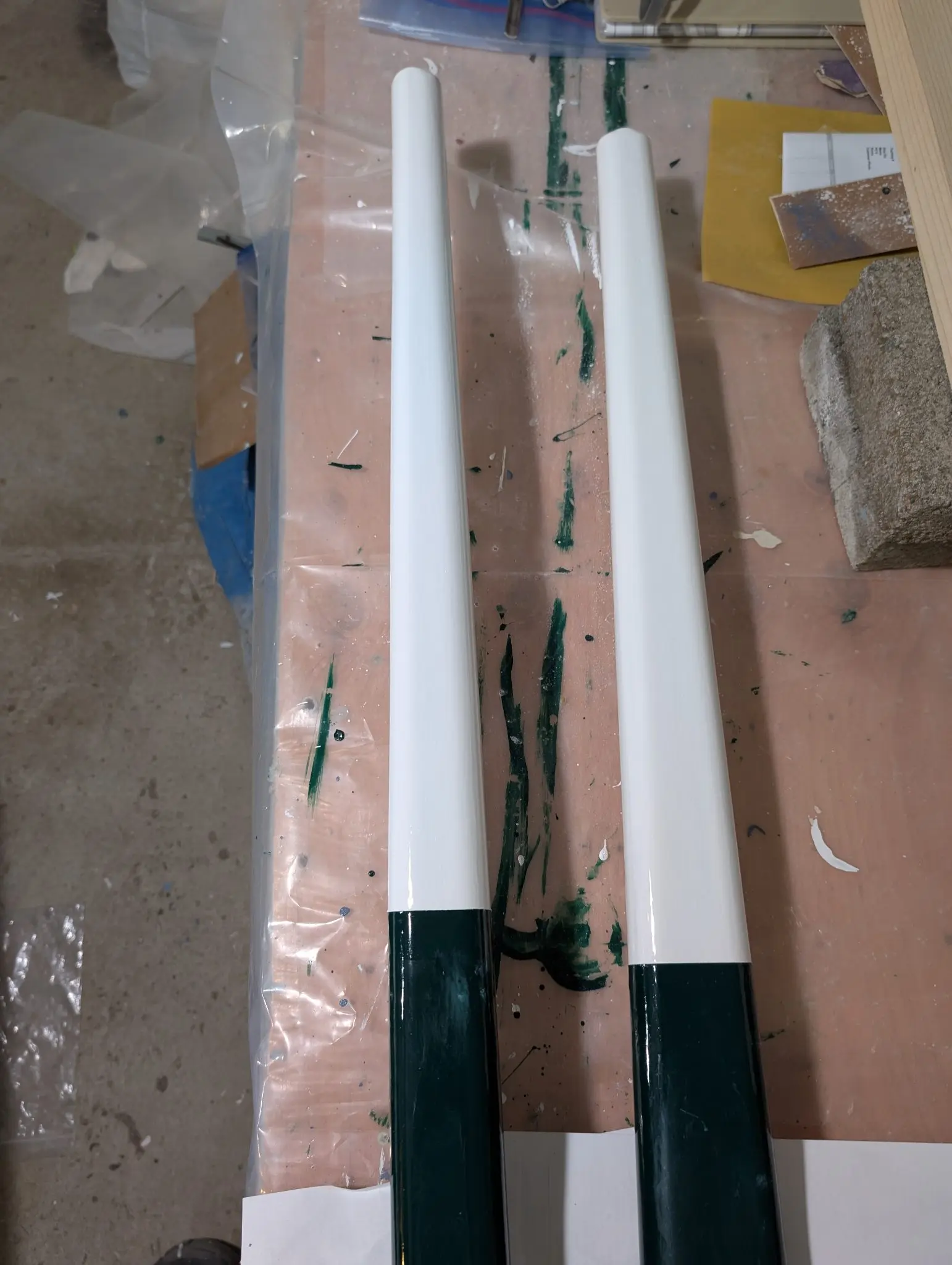 The Guider: Painting spars