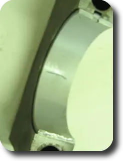 Hot Rod: Chris-Craft 283 rebuild: Cut and place a strip of plastigauge on a main bearing cap