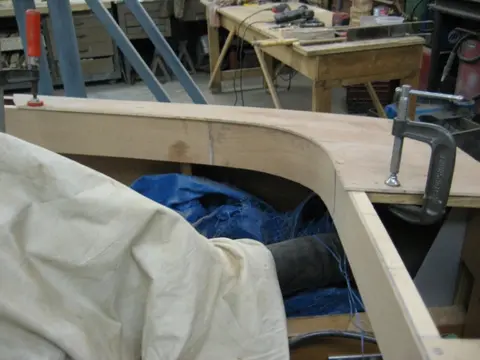 Hot Rod: Carlings and trim: Second lamination at port gunwale clamped