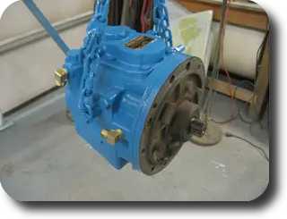 Hot Rod: Chris-Craft 283 rebuild: Assembly begins