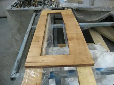 Hot Rod: Seats: Passenger seat back hardware layer