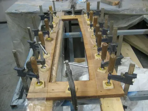 Hot Rod: Seats: Passenger seat back hardware layer