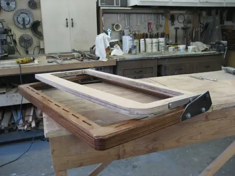 Hot Rod: Seats: Driver's seat back webbing layer