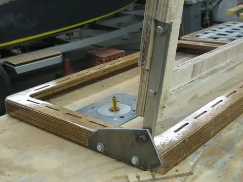 Hot Rod: Seats: Driver's seat back webbing layer
