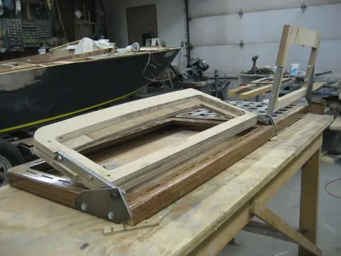 Hot Rod: Seats: Driver's seat back webbing layer