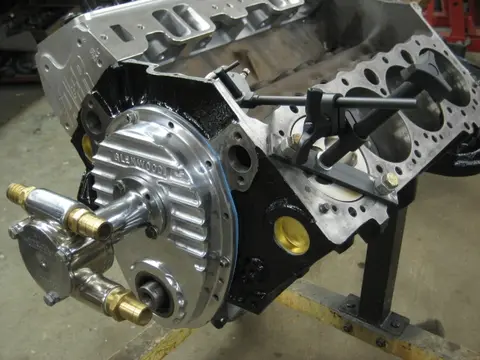 Hot Rod: 355 engine: Pistons are TRW .030" over flat top forged units