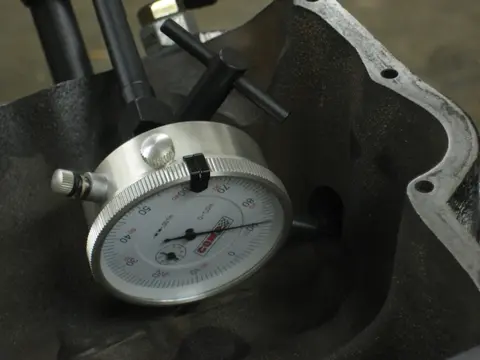 Hot Rod: 355 engine: Pistons are TRW .030" over flat top forged units