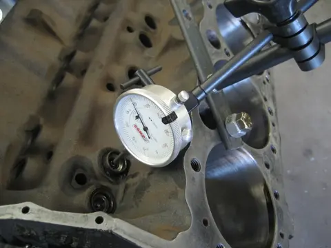 Hot Rod: 355 engine: A Comp Cams degree wheel kit was used to ensure that the camshaft was installed according