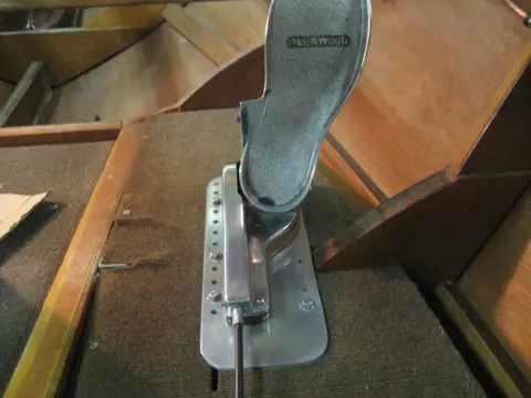 Hot Rod: Seats: Soles were cut from 1/2" exterior grade fir plywood