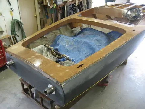 Hot Rod: Deck: Deck was covered with 10 ounce fiberglass cloth
