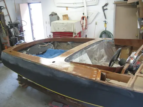 Hot Rod: Deck: Deck was covered with 10 ounce fiberglass cloth