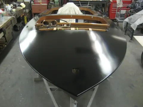 Hot Rod: Deck: The hull was prepped and sprayed with two rounds of Sherwin-Williams SpectraSeal 2K-uretha