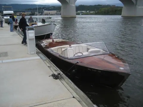 Hot Rod: Glen-L Gathering 2011: The boat needs a major cleanup when we get home !!