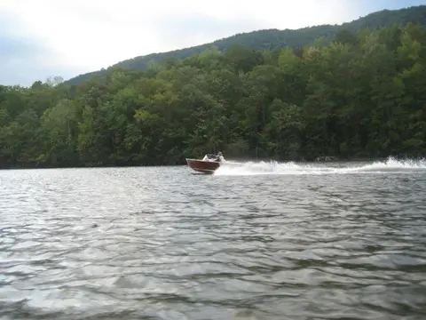 Hot Rod: Glen-L Gathering 2011: The boat needs a major cleanup when we get home !!