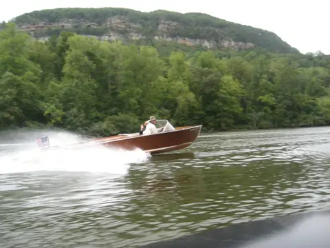 Hot Rod: Glen-L Gathering 2011: The boat needs a major cleanup when we get home !!