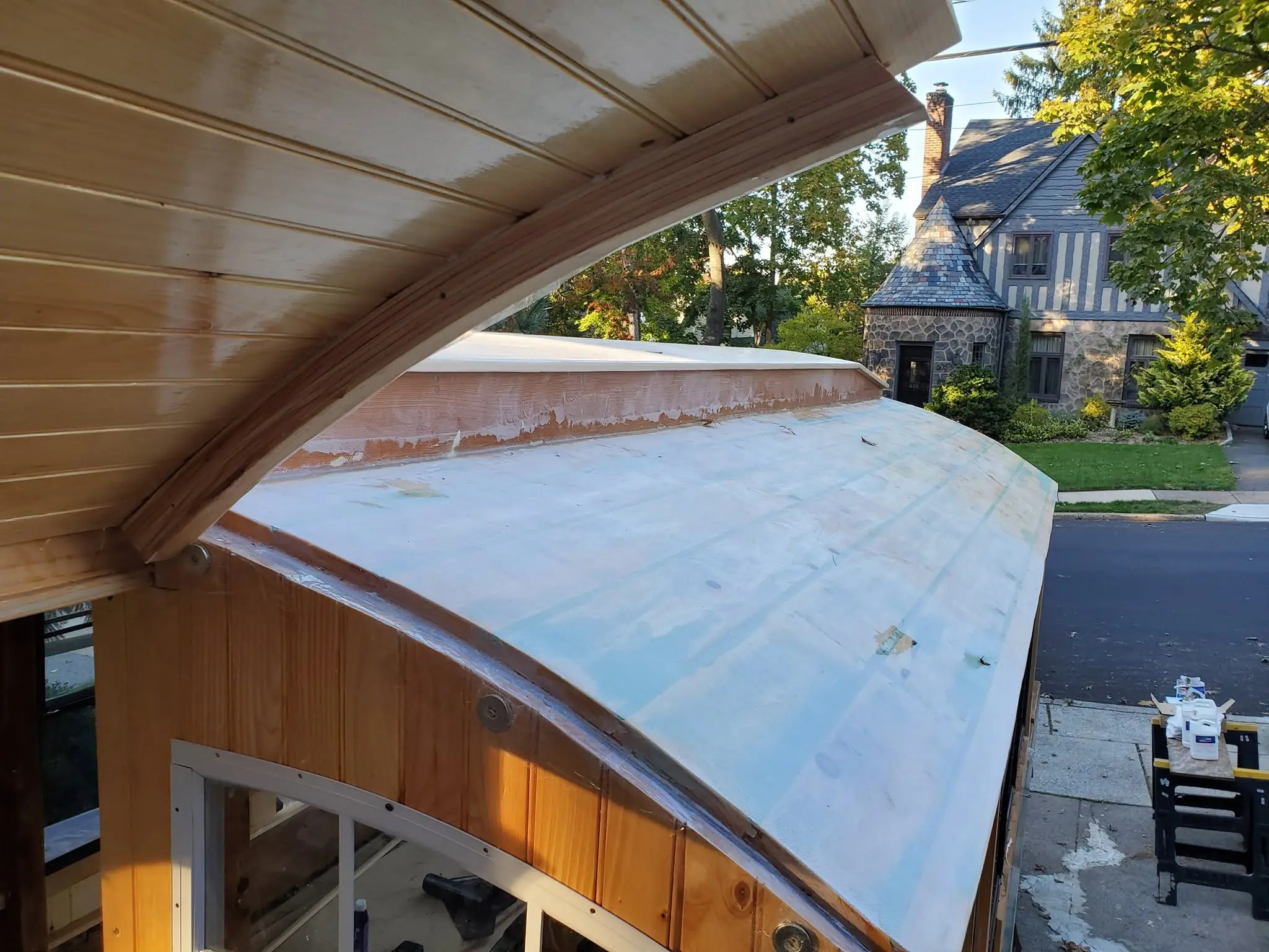 Jersey Girl: Now that the epoxy on the starboard aft gull wing has cured enough, I can remove the...