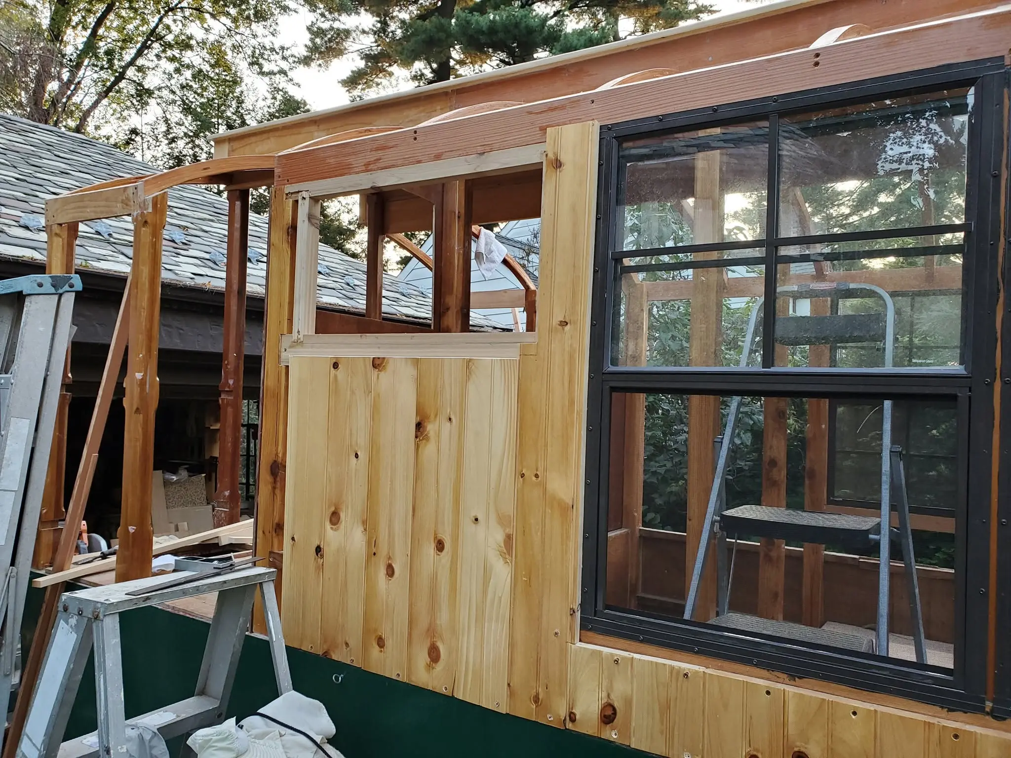 Jersey Girl: Now that the final finish coat has been applies to the central portion of Jersey...