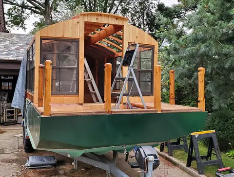 Jersey Girl: I’m beginning to get a bit of Jersey Girl’s roof in place, and I think it’s working...