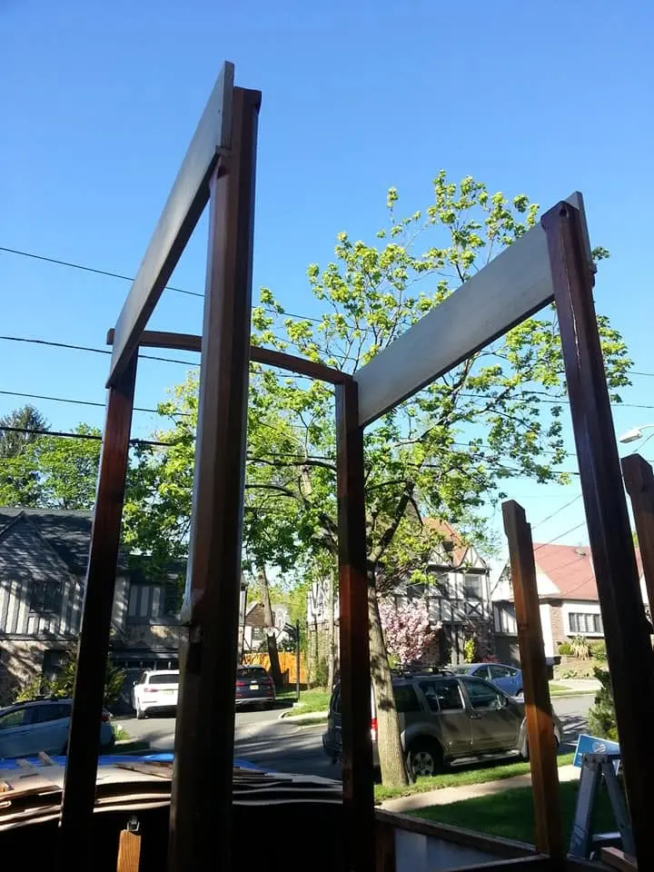 Jersey Girl: Jersey Girl gets fitted for aft deck roof beams.