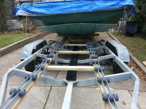 Jersey Girl: Using the Trailer Valet, I’ve started to manually maneuver the trailer into the...