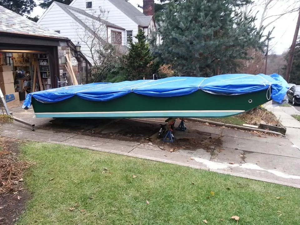 Jersey Girl: The time has come to get Jersey Girl into position to winch her up onto the trailer...