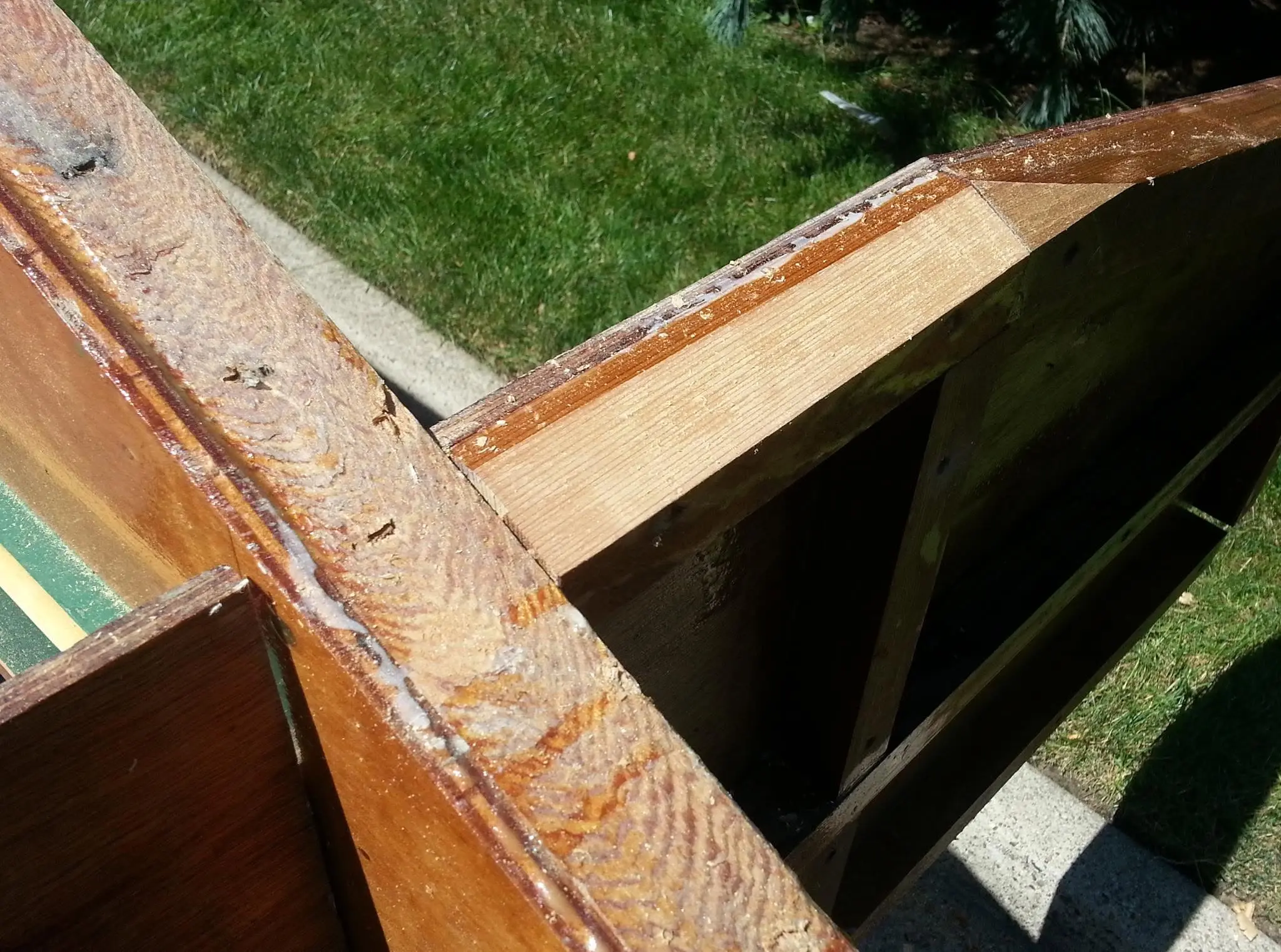 Jersey Girl: Now, moving forward to the bow, I'm fitting foremost full width bulkhead.