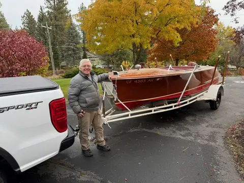 Deluxe Runabout: Pickup