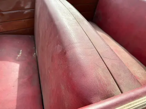 Deluxe Runabout: Pickup