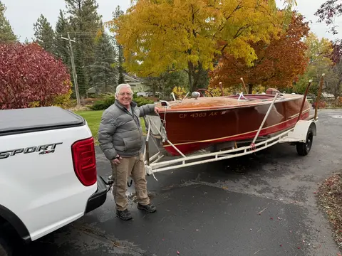 Deluxe Runabout: Pickup