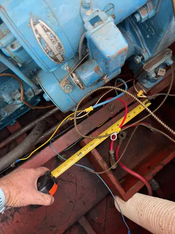 Deluxe Runabout: Remove engine