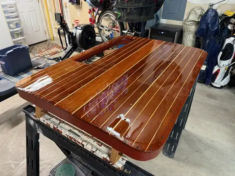 Deluxe Runabout: Upholstery repair