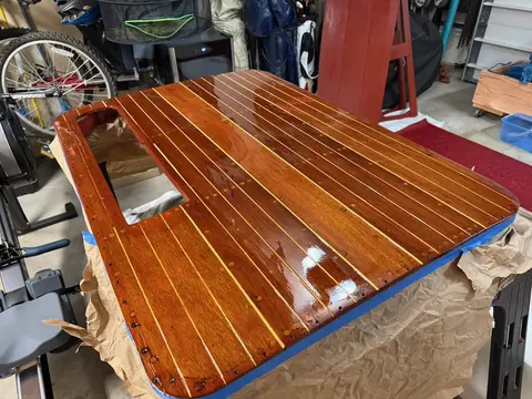 Deluxe Runabout: Upholstery repair