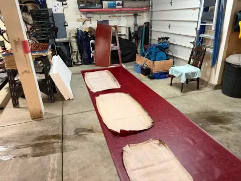 Deluxe Runabout: Upholstery repair