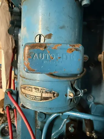 Deluxe Runabout: Upholstery repair