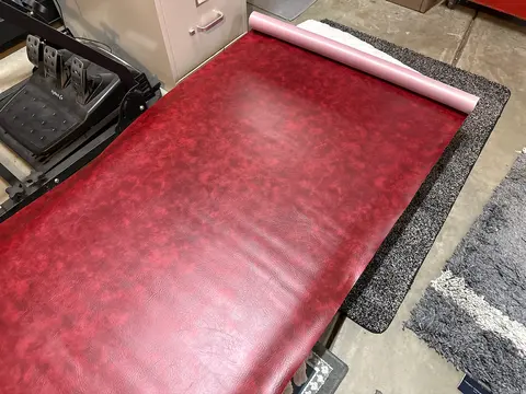 Deluxe Runabout: Upholstery repair