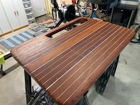 Deluxe Runabout: Upholstery repair