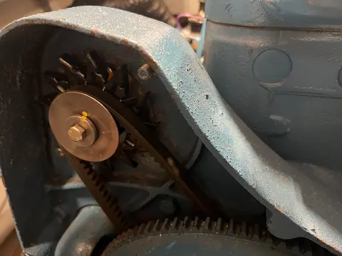 Deluxe Runabout: Upholstery repair