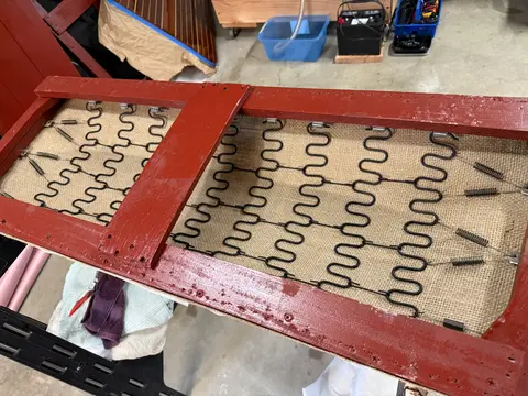 Deluxe Runabout: Upholstery repair