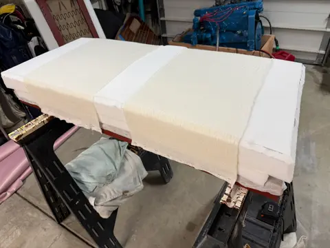 Deluxe Runabout: Upholstery repair
