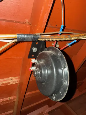 Deluxe Runabout: Start electrical