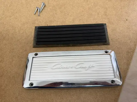 Deluxe Runabout: Start electrical