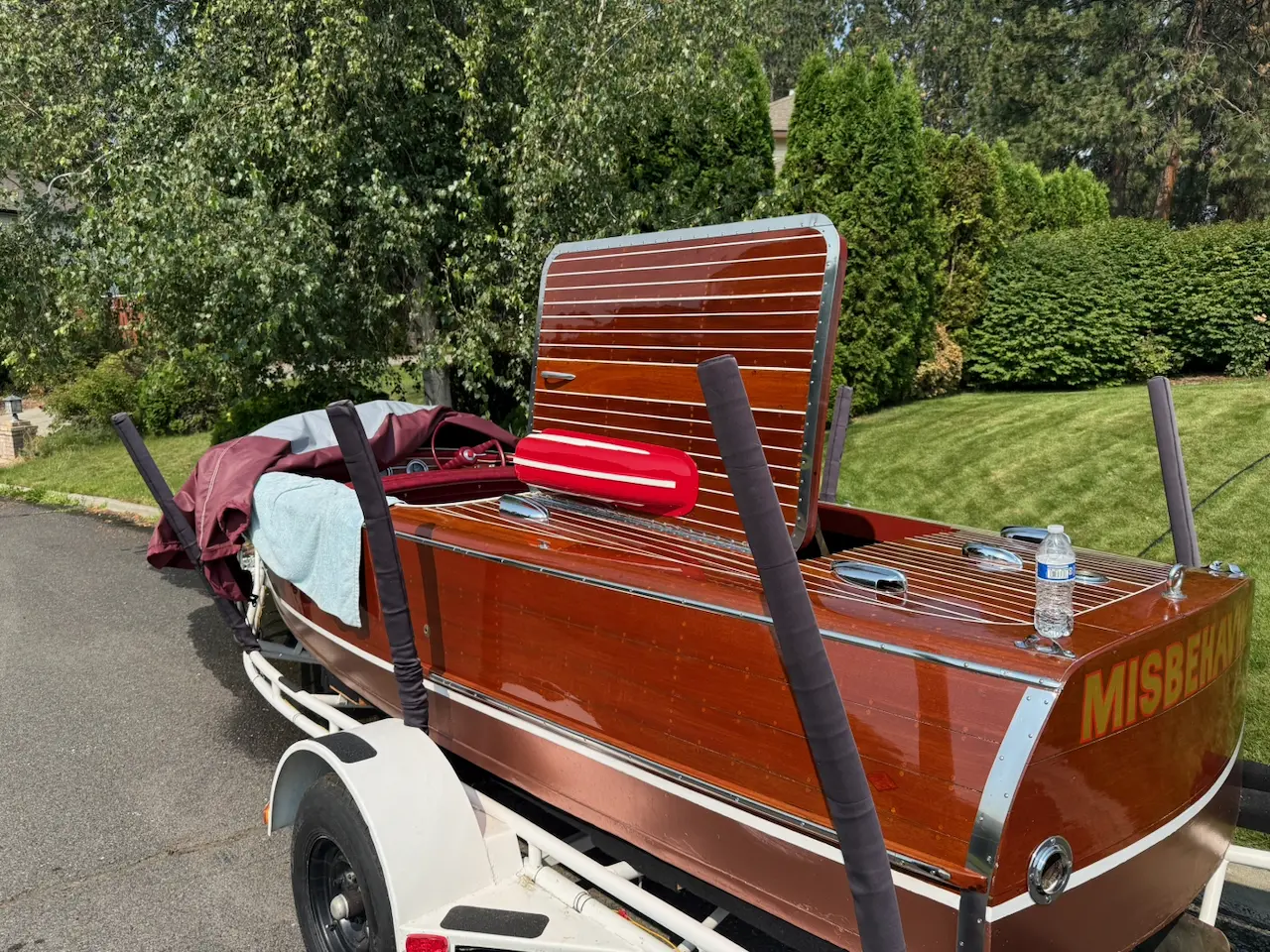 Deluxe Runabout: finish & cosmetic